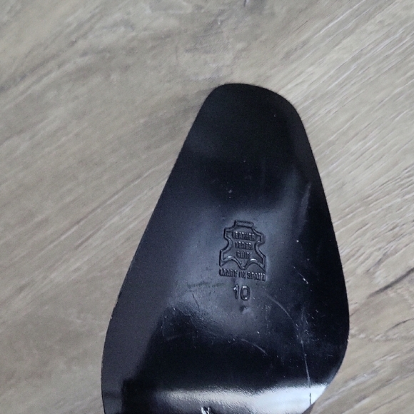 Browns Black Leather Heels - Picture 10 of 15